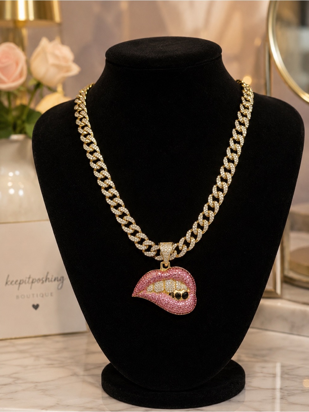 Luxury Gold Chain Necklace with Pink Pave Lip Pendant - Women Jewelry